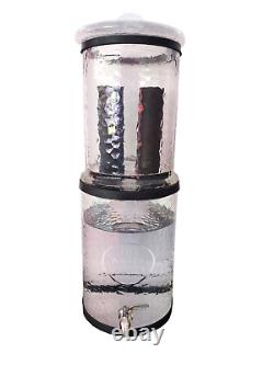 The AGUA Machine water purifier World's first all-glass gravity water filter