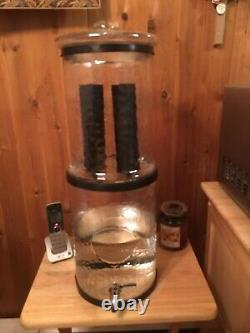 The AGUA Machine water purifier World's first all-glass gravity water filter